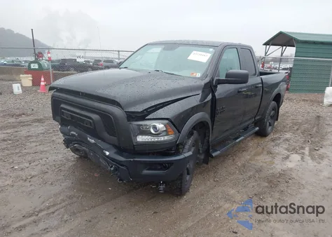 2020 Ram 1500 Classic Warlock 4X4 6'4 Box z USA, uszkodzony, nr VIN 1C6RR7GG7LS152818